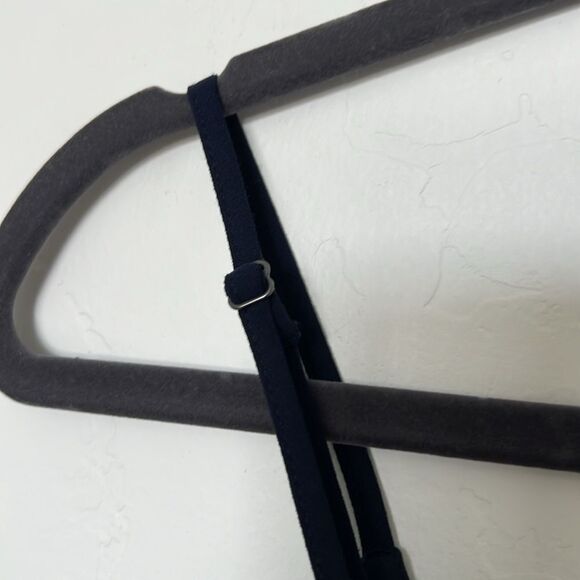 Gianni Bini Stella Navy Blue Ruffle Legs Jumpsuit Size 4 NWT Wedding Guest - Picture 9 of 10